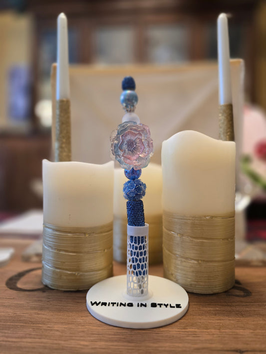 Collector's Blue Serenity Bloom Beaded Pen – Handmade Elegance