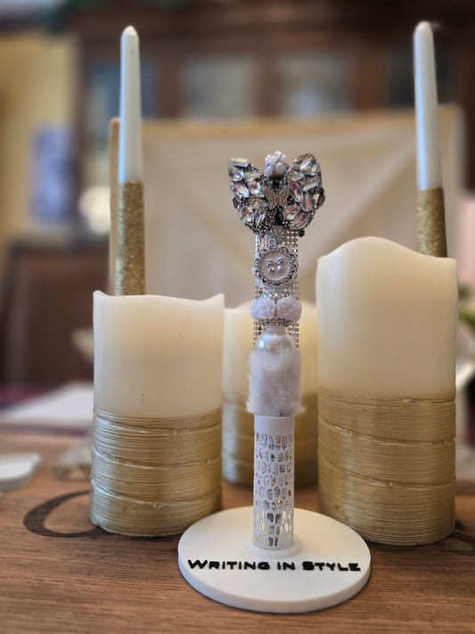 Collector's Crystal Heirloom Bow Luxe Beaded Pen – Bridal Couture Style
