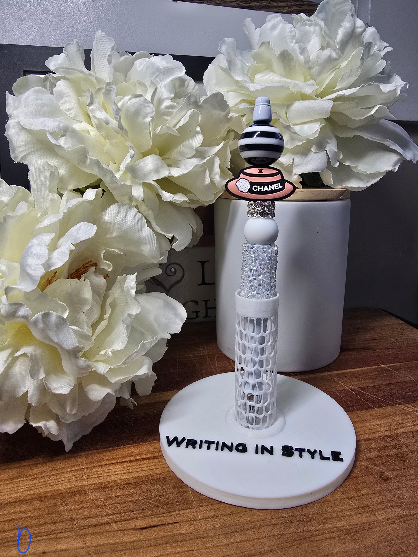 Monochrome Pearl Luxe Beaded Pen – Black & Ivory Statement Design