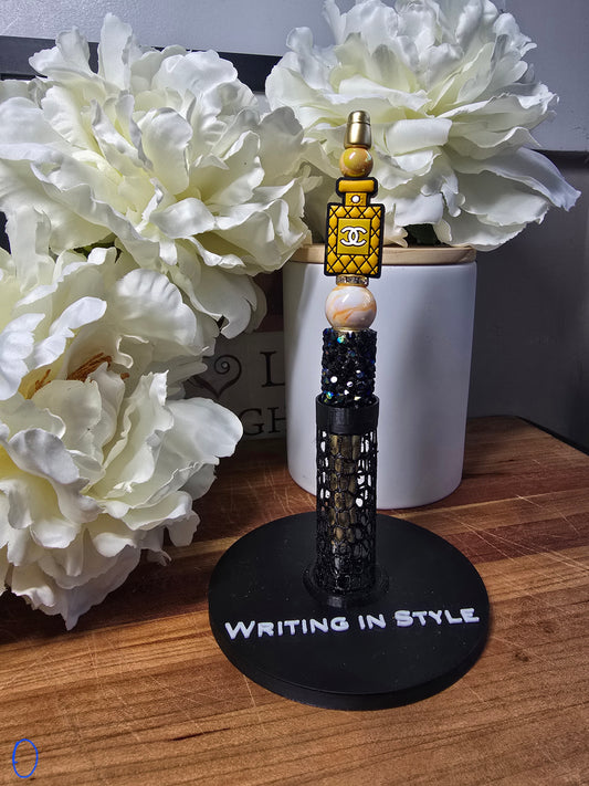 Gilded Noir Luxe Beaded Pen – Quilted Gold Accent