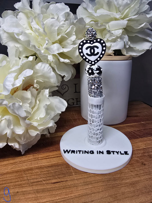 Black & White Couture Heart Beaded Pen – Luxe Statement Pen